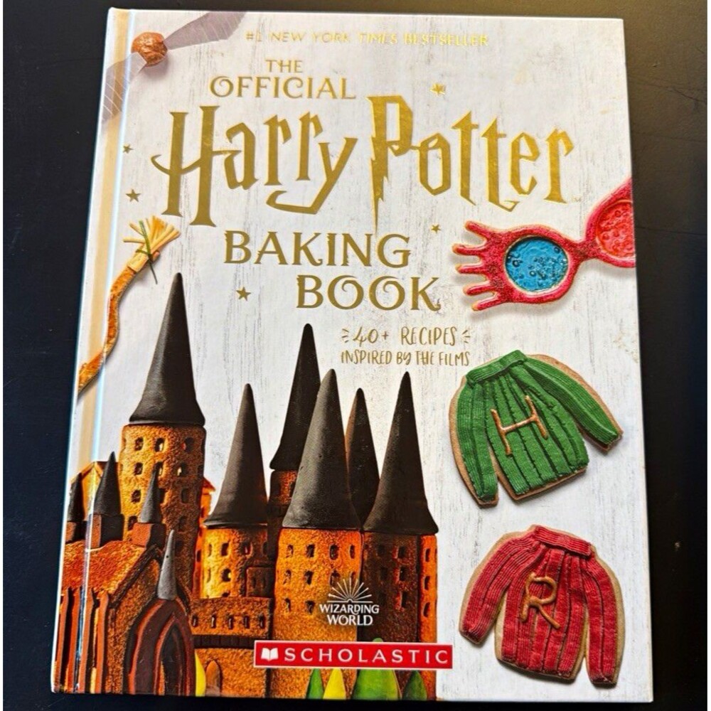 Official Harry Potter Baking Book: 40+ Film Recipes, Joanna Farrow HC 2021